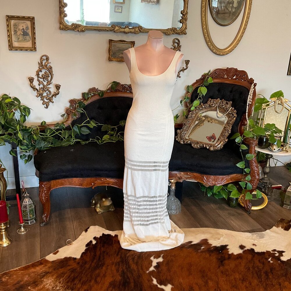 Ronny Kobo Jersey Mesh Illusion Gown Dress Scoop Neck Sleeveless Size M White